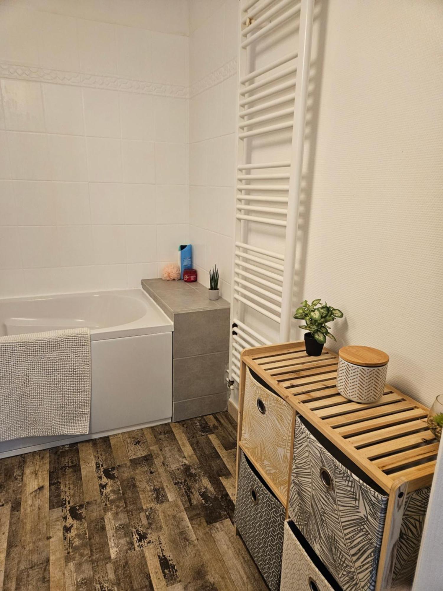 Apartament Les Bulles Au Feminin Chigny-les-Roses Zewnętrze zdjęcie
